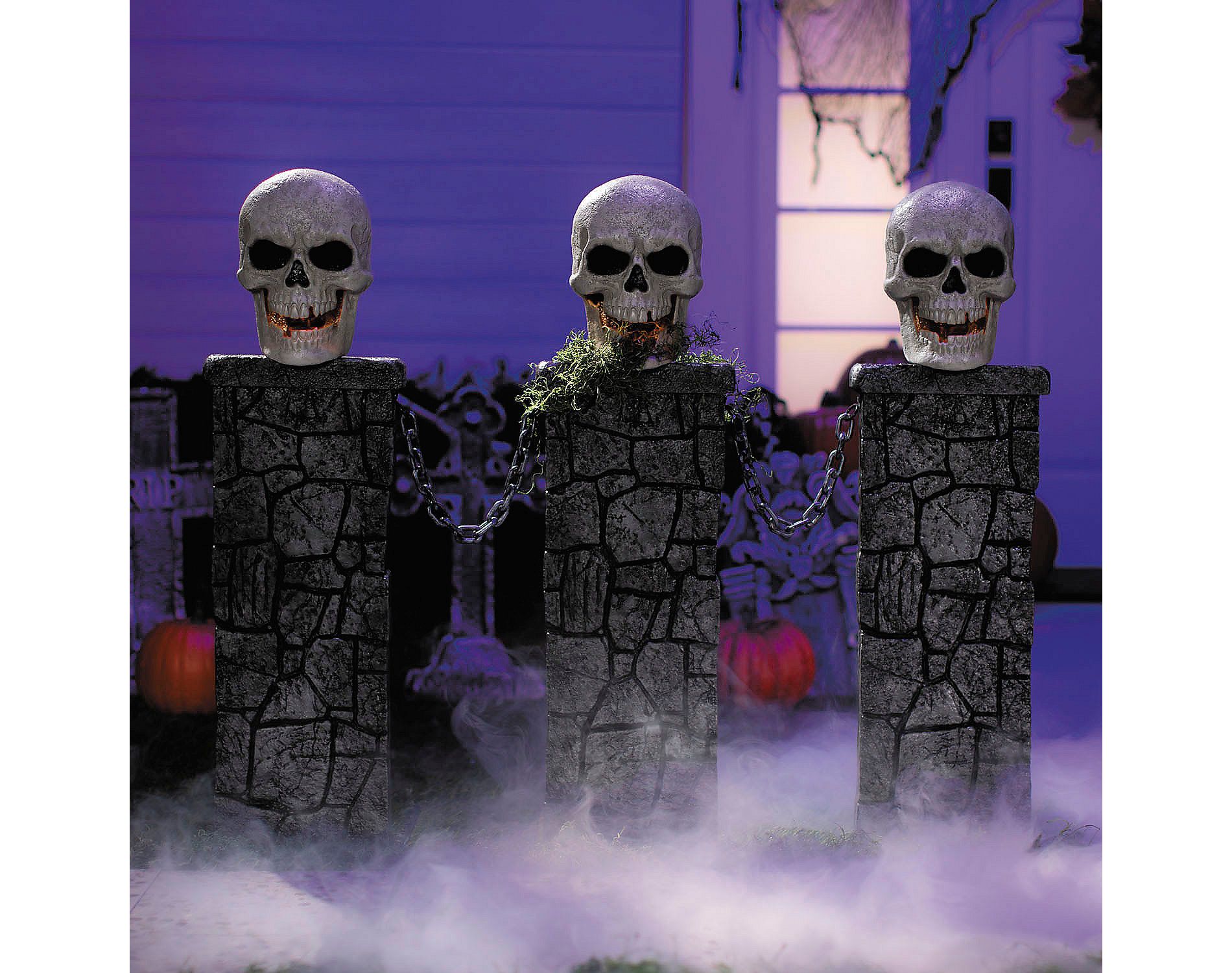 Morris Costumes 4 Ft. x 3 Ft. Light-Up Skull Pedestal Fence with Chains Halloween Decoration