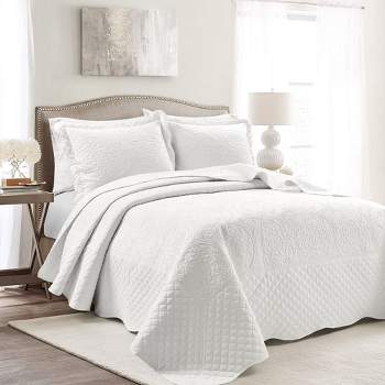 Home Boutique Medallion Scallop Bedspread, White - Queen - 5 Piece Bedding Set