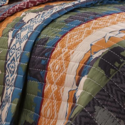 Black Bear Lodge Reversible Twin Microfiber Quilt Set