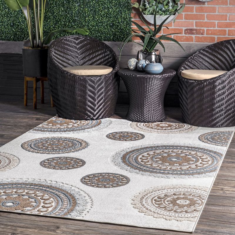 nuLOOM Andi Textured Geometric Indoor and Outdoor Patio Area Rug, 3 of 11