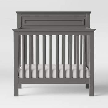 DaVinci Autumn 4-in-1 Convertible Mini Crib