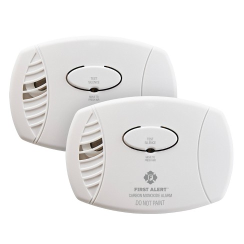 First Alert 2pk Co400cn2 Battery Powered Carbon Monoxide Detector Target