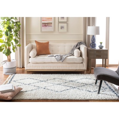 Off-White Geometric Hand-Knotted Shag Area Rug