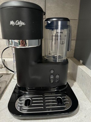 Mr. Coffee Frappe Single-serve Iced And Hot Coffee Maker/blender With 2 ...