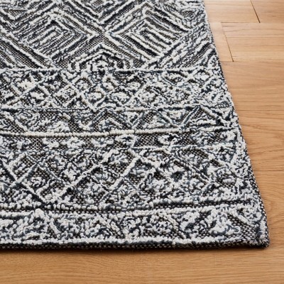 Handmade Black and Ivory Geometric Wool Area Rug, 6' Square