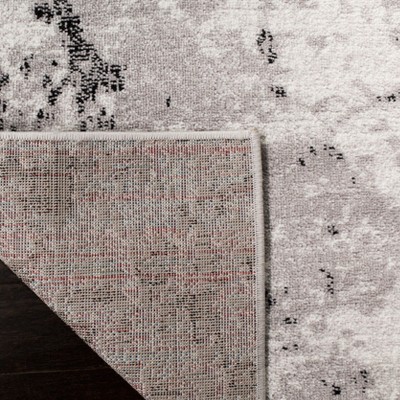 Skyler 6'7" Square Grey/Ivory Synthetic Medallion Area Rug