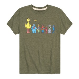 Boys' - Sesame Street - Big Bird And Friends Group Short Sleeve Graphic T-Shirt - 1 of 4