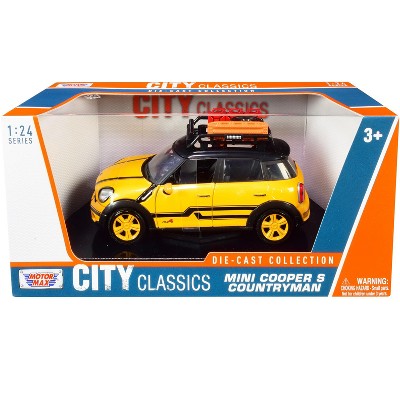 Mini Cooper S Countryman with Roof Rack & Accessories Yellow Metallic & Black "City Classics" 1/24 Diecast Model Car by Motormax