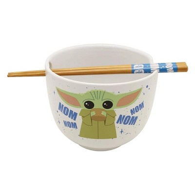 Silver Buffalo Star Wars Mandalorian Nom Nom Child 20 Ounce Ceramic Ramen Bowl w/ Chopsticks