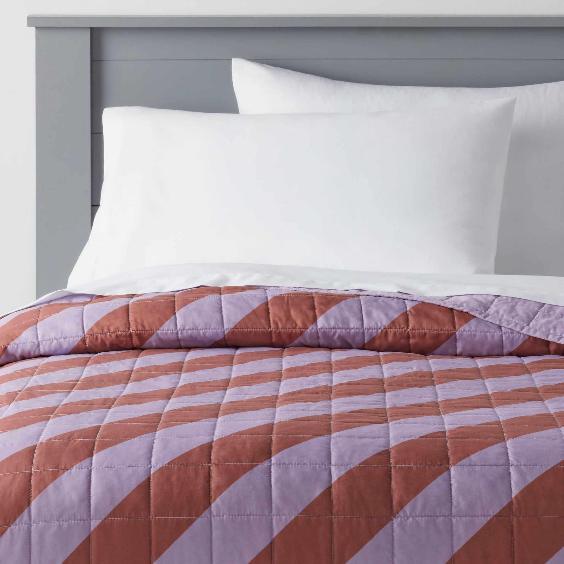 Twin Striped Kids' Quilt Purple/Brown - Pillowfort™