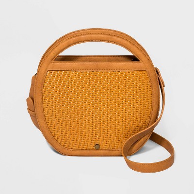 circle woven crossbody bag