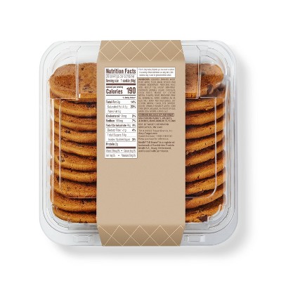 Chocolate Chip Cookies made with Nestle Toll House - 28.2oz/20ct - Favorite Day™