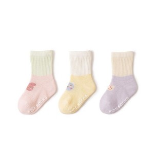 MyKids-Usa Spring New Arrival Baby Unisex Breathable Animals Cartoon Patchwork Socks Set - 1 of 3
