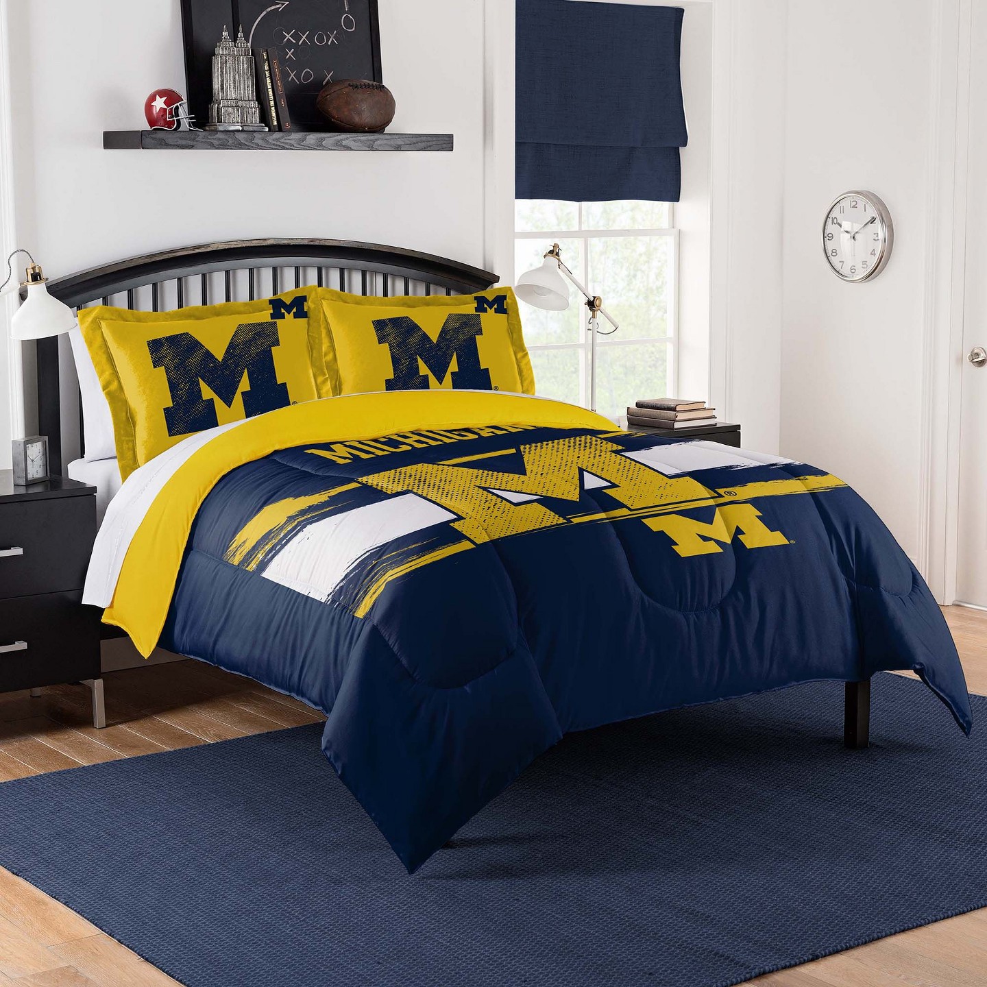 Комплект постельного белья Sweet Home Collections NCAA Penn State Nittany Lions Officially Licensed 7 Piece Bed In a Bag Comforter & Sheet Set - Queen — фото 1