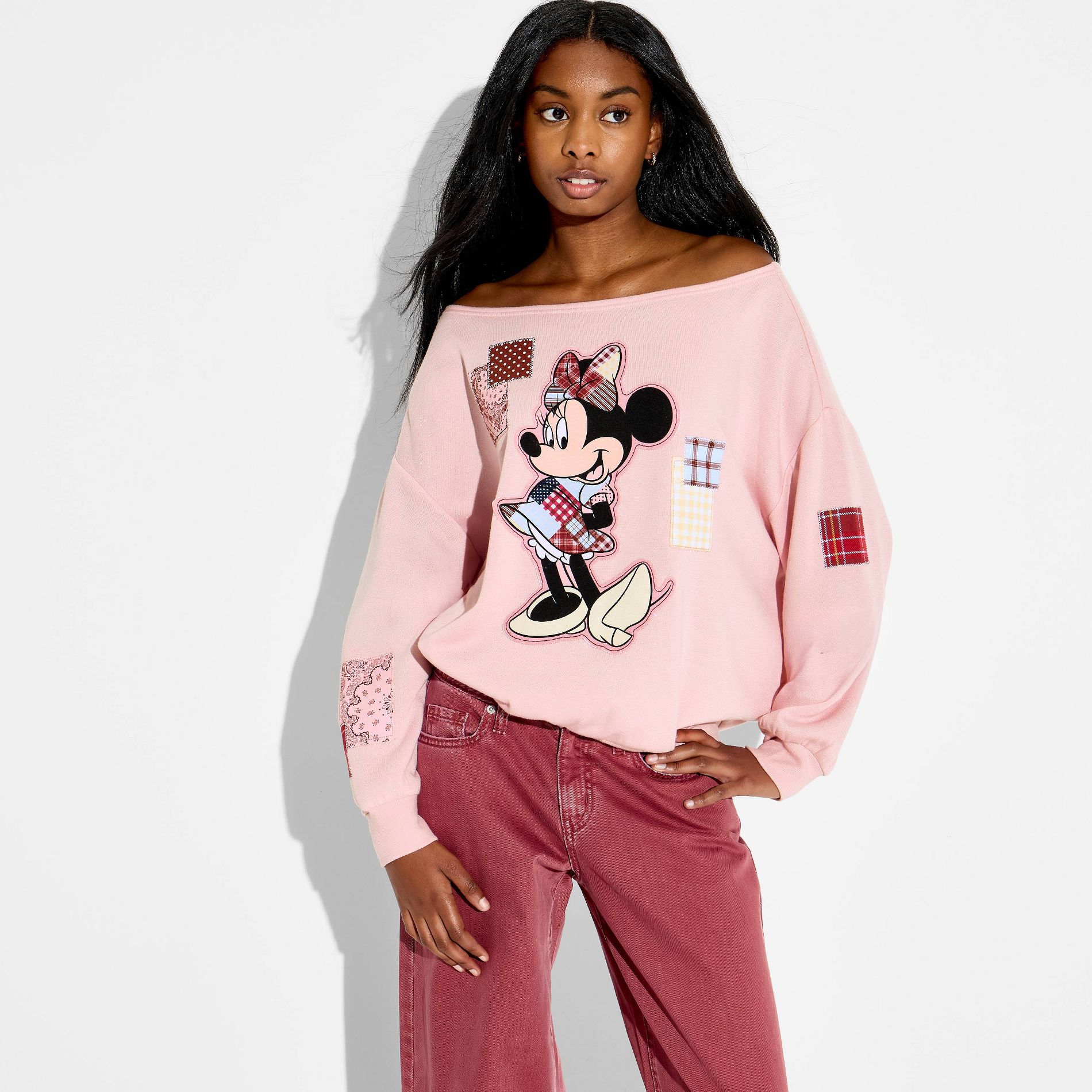 Women's Off the Shoulder Minnie Patchwork Graphic Pullover Sweatshirt - Light Pink