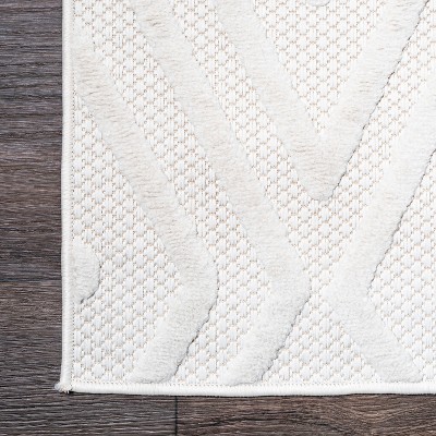 Ivory Diamond Pattern Square Indoor/Outdoor Rug