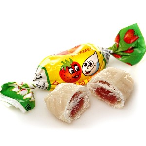 Rot Front Raspberry & Cream Caramel Candy 2.2 lb - Authentic, Delicious Raspberry-Flavored Confectionery - 1 of 1