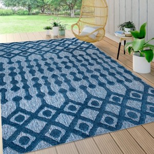 Peralta Moroccan Diamond Indoor/Outdoor Area Rug - JONATHAN Y - 1 of 4