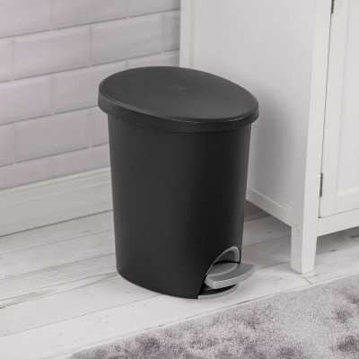 LunaLulinlk 2.6 Gallon Ultra™ StepOn Trash Can, Plastic, Bathroom, Black Trash Can