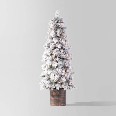 Sylvania 9' 8-Function Color Changing Prelit LED Tree