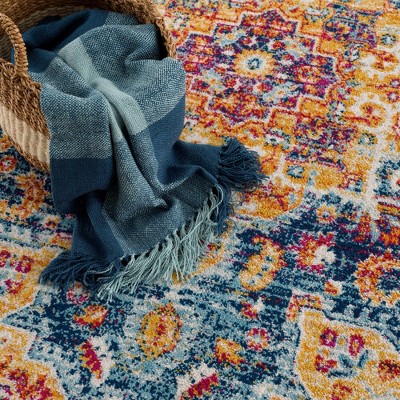 Ivory and Navy Rectangular Polypropylene Area Rug 5'3" x 7'3"