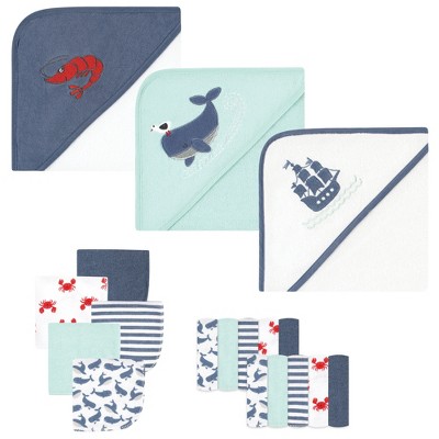 Image of Hudson Baby Infant Boy Animal Hooded Towel 3pk and 15 Washcloths, Whale, One Size