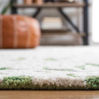 Green and Ivory Tufted Wool Rectangular Area Rug