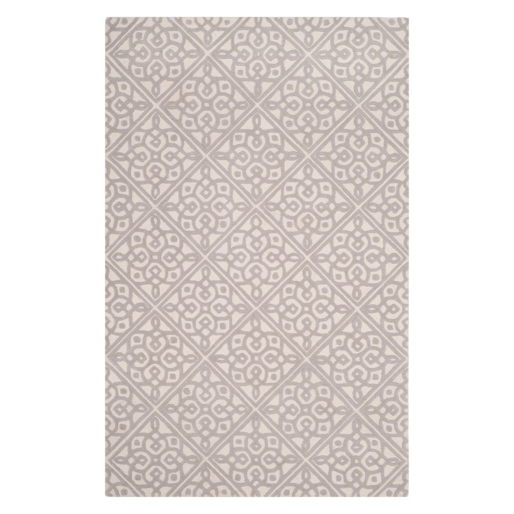 5'x8' Medallion Tufted Area Rug Ivory/Gray - Safavieh