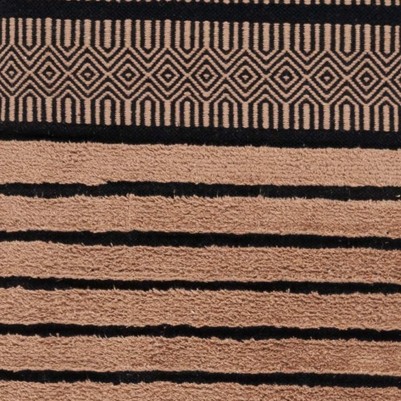 black/beige
