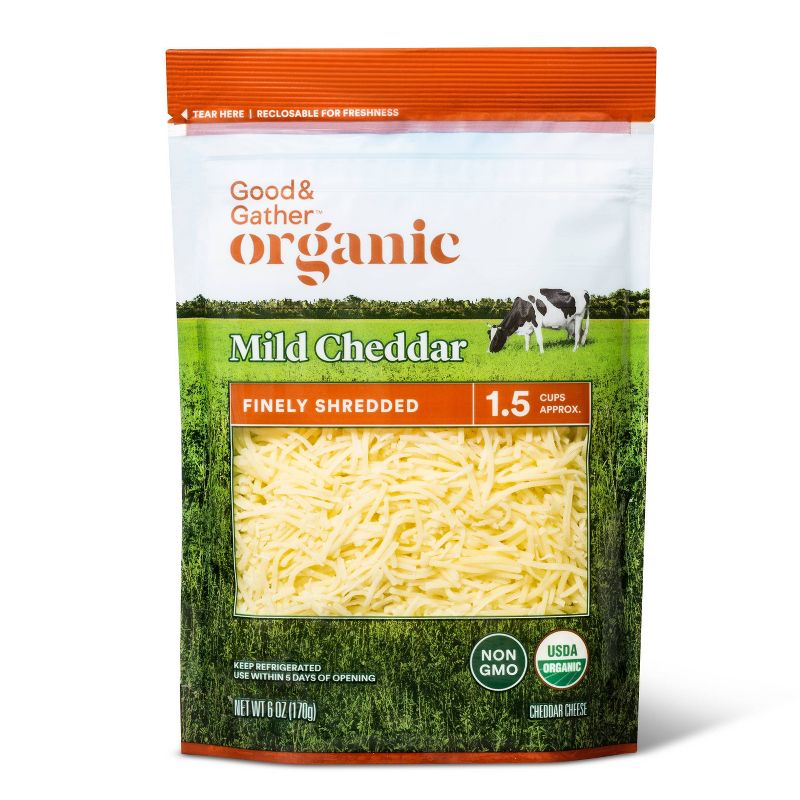 Organic Finely Shredded Mild Cheddar Cheese - 6oz - Good &#38; Gather&#8482;, 1 of 3