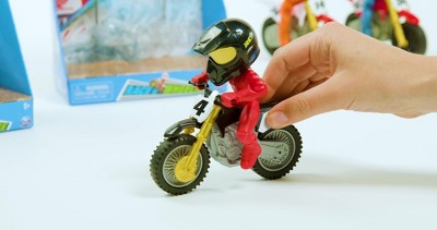 Supercross, Authentic 5-Pack of 1:24 Scale Die-Cast Motorcycles with Rider  Figure, Toy Moto Bike for Kids and Collectors Ages 3 and up, Small