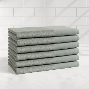 Ultra-Soft Cotton and Modern Linen-Like Border Bath Towels - Great Bay Home - 1 of 4