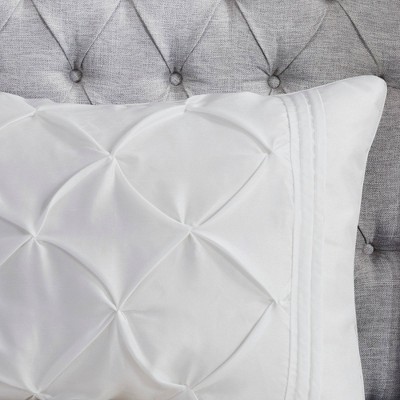 White Full 7-Piece Tufted Comforter Set with Shams