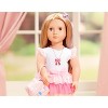 Our Generation Fashion Starter Kit in Gift Box Stella with Mix & Match  Outfits & Accessories 18 Fashion Doll