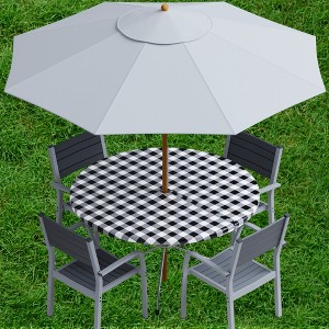 Tablecloth With Hole For Umbrella, Vinyl With Flannel Back. - 1 of 4