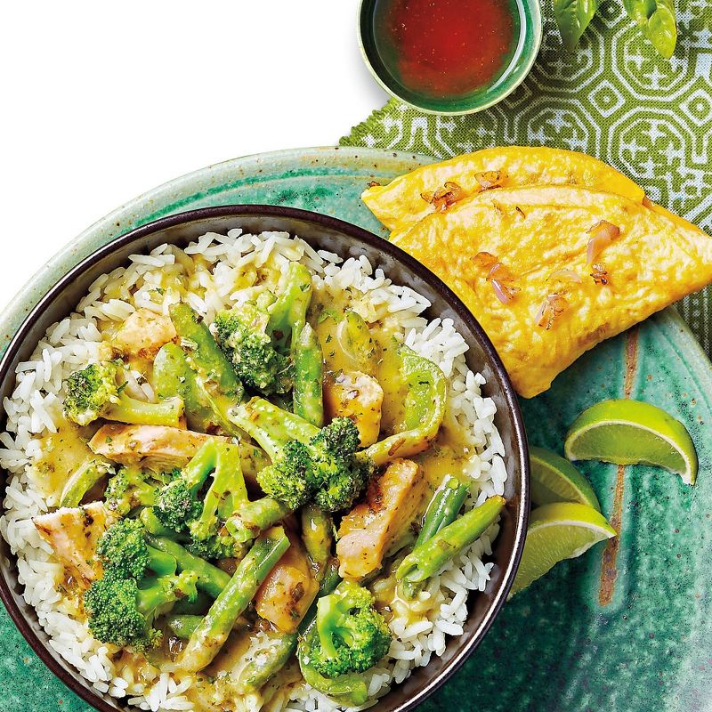 Frozen Thai Inspired Green Curry with Chicken - 22oz - Good &#38; Gather&#8482;, 3 of 5