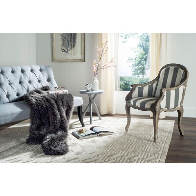 Luxurious Gray Faux Fur Throw Blanket with Poly-Suede Backing