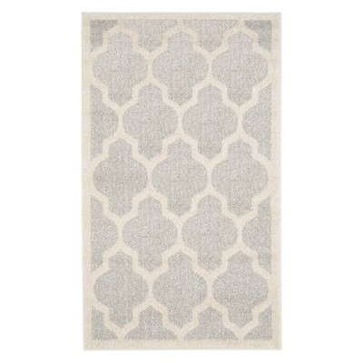 2'6"X4' Rectangle Outdoor Patio Rug  Light Gray/Beige - Safavieh