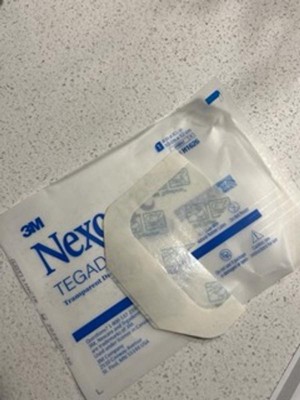 Nexcare Tegaderm Waterproof Transparent Dressing Bandage - 2-3/8 In X 2 ...