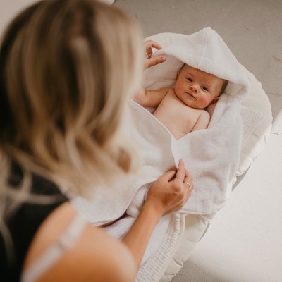 Infant White Cotton Hooded Bath Towel Set