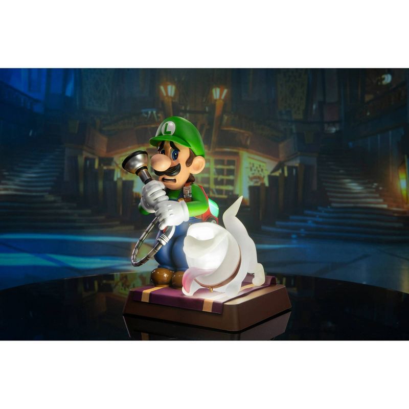 First 4 Figures: Luigi&#39;s Mansion 3: Luigi and Polterpup 9&#34; PVC Statue Collector&#39;s Edition, 4 of 18