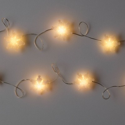 30ct Glitter Snowflake Dew Drop Battery Operated LED String Lights Warm White with Silver Wire - Wondershop™