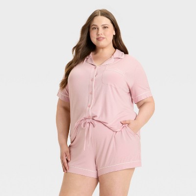 Women's Cloud Knit Short Sleeve Notch Collar Shirt and Shorts Pajama Gift Set - Auden™