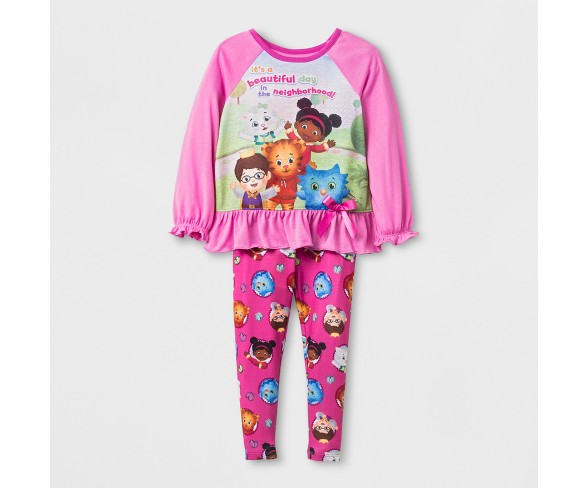 Daniel tiger best sale pajamas girl