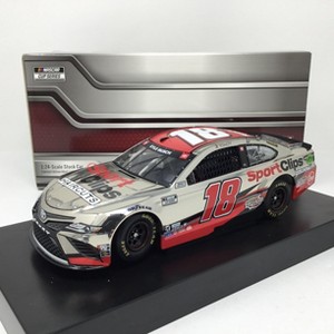 Kyle Busch 2021 Sport Clips Color Chrome 1:24 Diecast - 1 of 4