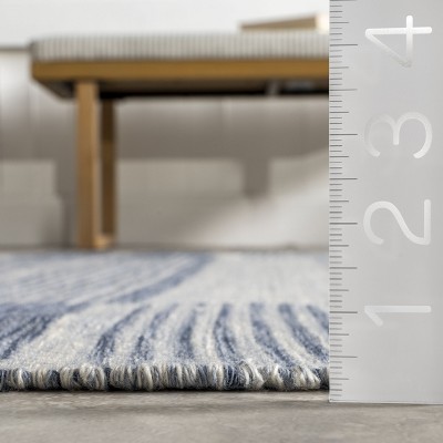Blue and White Striped Synthetic Indoor/Outdoor Rug, 5' x 8'