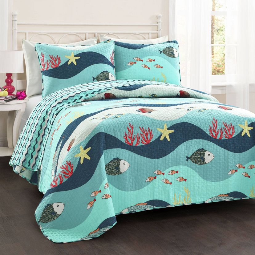 Lush Décor Sea Life Collection