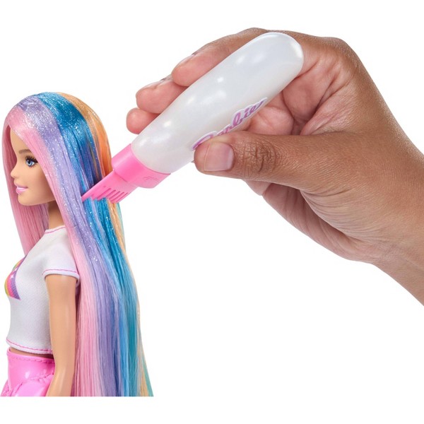 Muñeca Barbie Rainbow Sparkle Hair con cabello extra largo, lápiz labial rosa y 12 accesorios de peinado 3