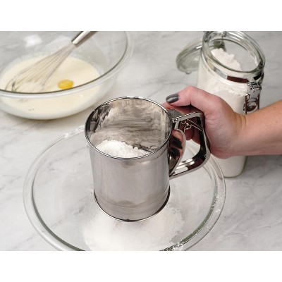 Stainless Steel Triple Mesh Flour Sifter, 3 Cup Capacity