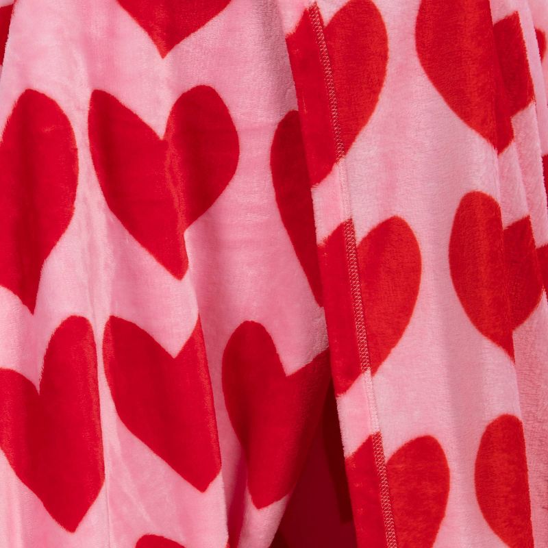 Heart Printed Plush Valentine&#39;s Day Throw Blanket Pink/Red - Room Essentials&#8482;, 5 of 11